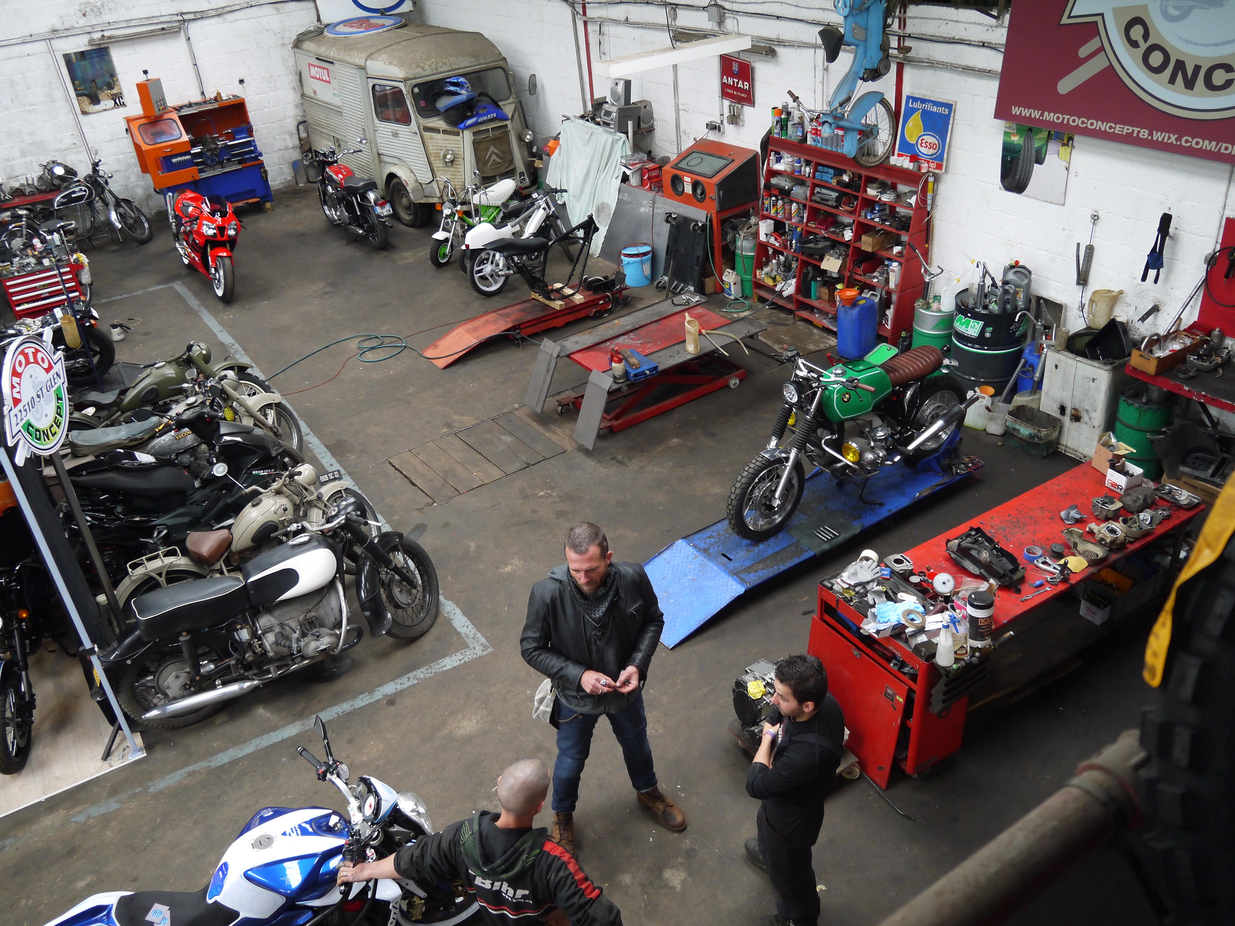 Moto Concept Saint Glen - Denver's Garage