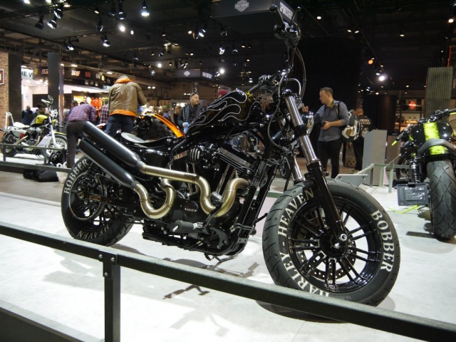Harley-Davidson Sportster - Battle of the Kings - Eicma 2017-Denver's Garage
